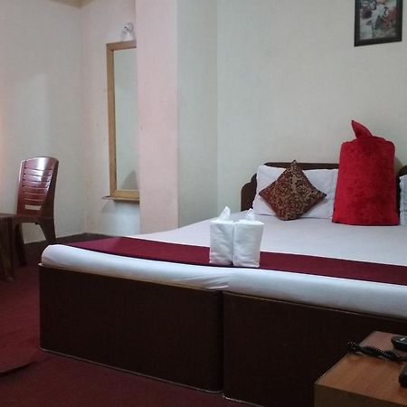 Hotel Pradhan Residency 甘托克 外观 照片